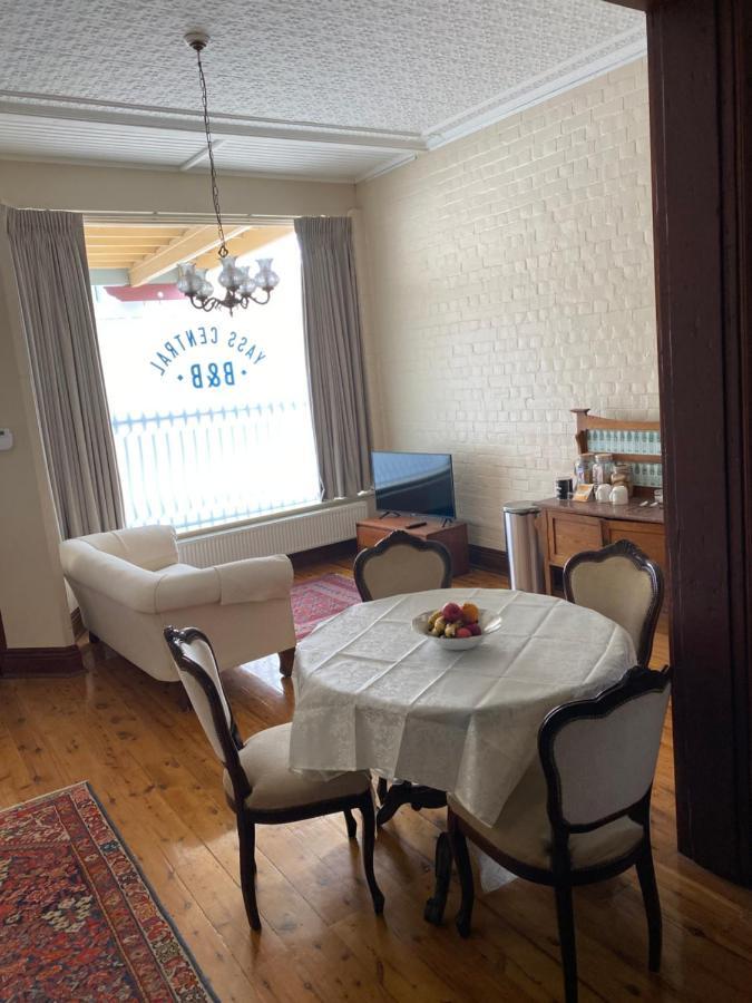 Yass Central Bed & Breakfast מראה חיצוני תמונה