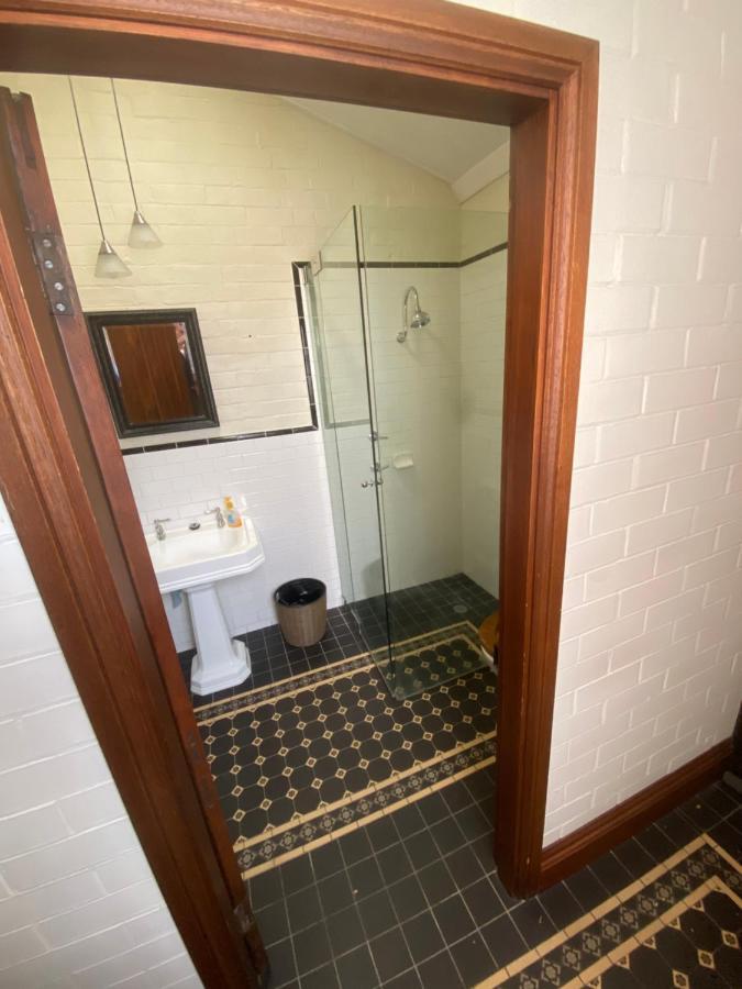 Yass Central Bed & Breakfast מראה חיצוני תמונה